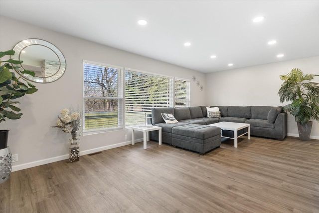 837 Carter STREET, Genoa City, WI 53128