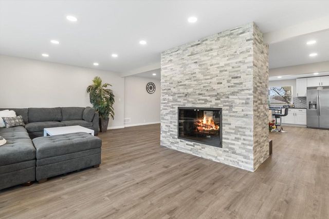 837 Carter STREET, Genoa City, WI 53128