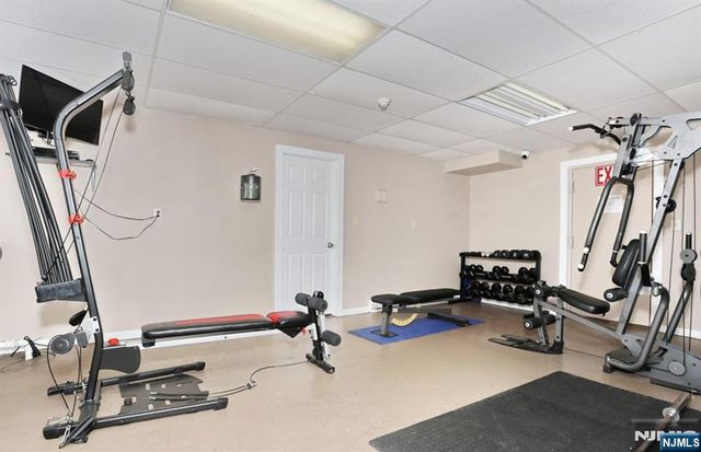 550 Fairview 318, Westwood, NJ 07675