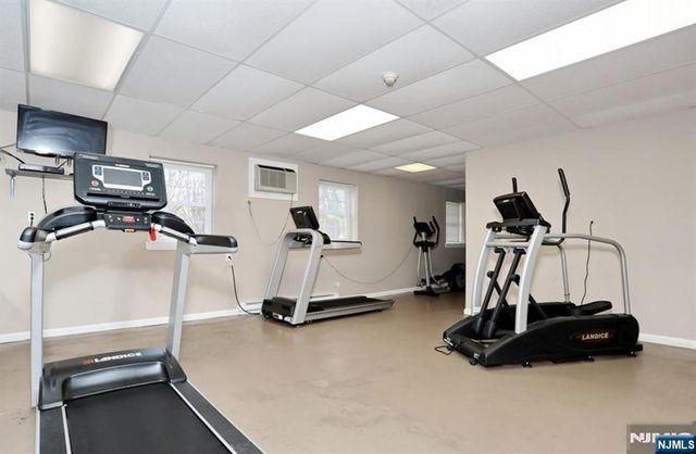 550 Fairview 318, Westwood, NJ 07675