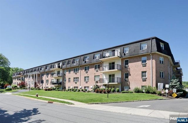 550 Fairview 318, Westwood, NJ 07675