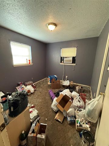 608 Mark Avenue, Yukon, OK 73099