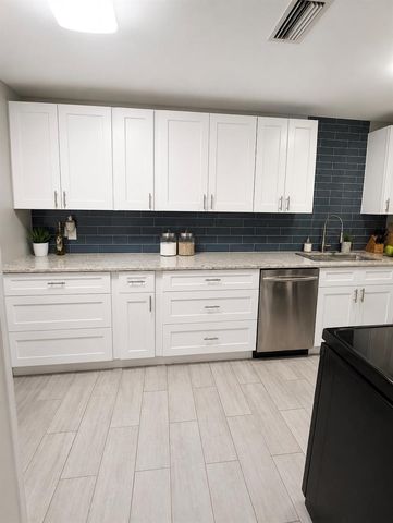 7332 NW 44TH LANE, Ocala, FL 34482