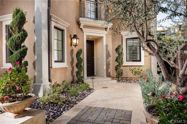 104 Shady Arbor, Irvine, CA 92618