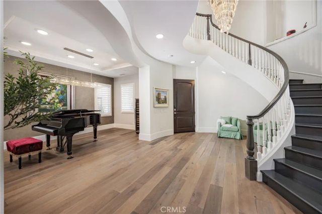 104 Shady Arbor, Irvine, CA 92618