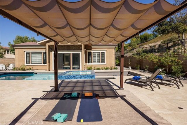104 Shady Arbor, Irvine, CA 92618