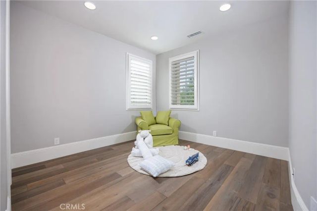 104 Shady Arbor, Irvine, CA 92618