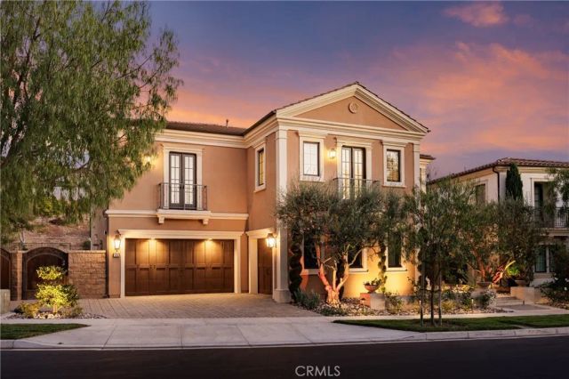 104 Shady Arbor, Irvine, CA 92618