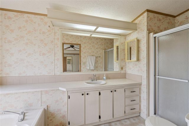 5035 LODGEWOOD DRIVE, Lakeland, FL 33810
