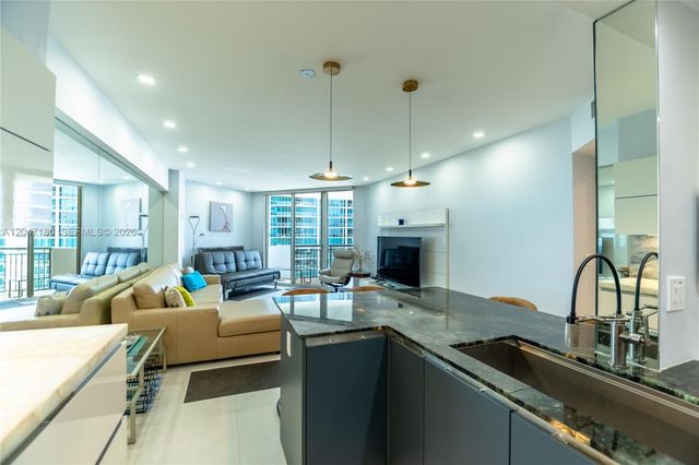 17375 Collins Avenue 1206, Sunny Isles Beach, FL 33160