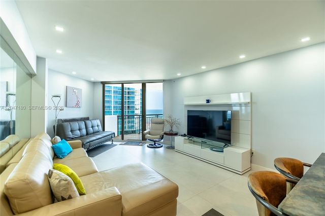 17375 Collins Avenue 1206, Sunny Isles Beach, FL 33160