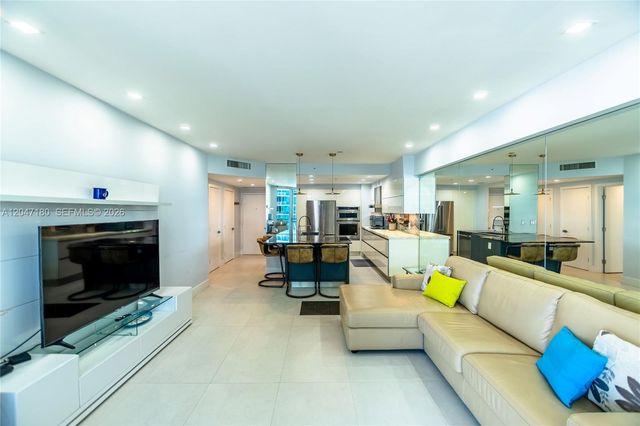17375 Collins Avenue 1206, Sunny Isles Beach, FL 33160