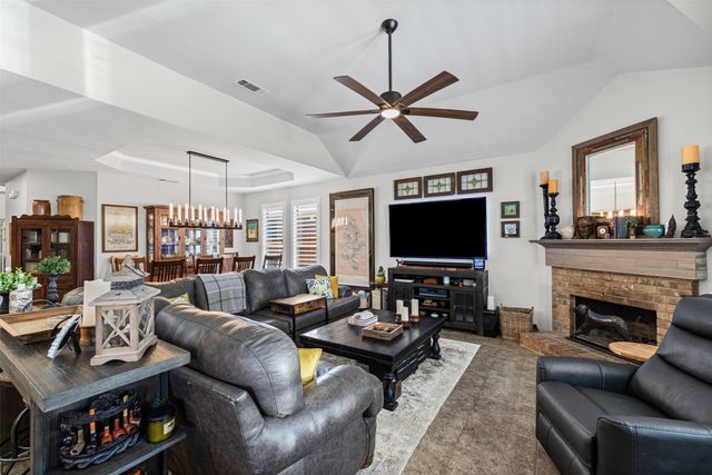 1759 Hidden Brook Drive, Grand Prairie, TX 75050
