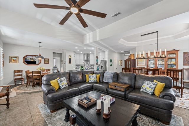 1759 Hidden Brook Drive, Grand Prairie, TX 75050