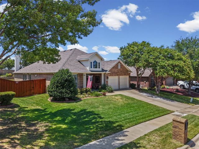 1759 Hidden Brook Drive, Grand Prairie, TX 75050