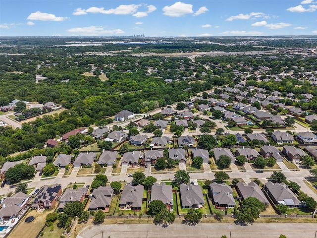 1759 Hidden Brook Drive, Grand Prairie, TX 75050