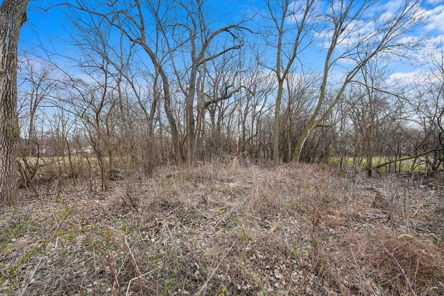 13435 S Lawndale Avenue, Robbins, IL 60472
