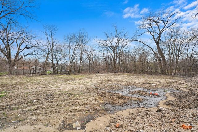 13435 S Lawndale Avenue, Robbins, IL 60472