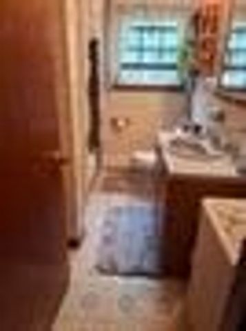 62 Thornell Rd, Newton, NH 03858