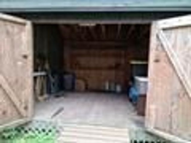 62 Thornell Rd, Newton, NH 03858