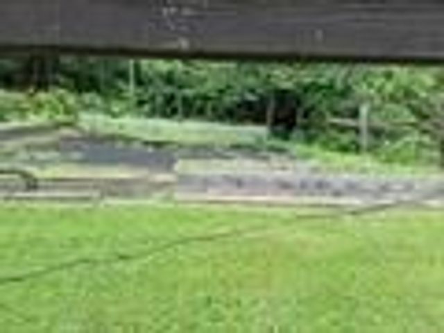 62 Thornell Rd, Newton, NH 03858