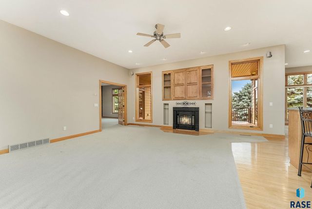 46971 256th St, Crooks, SD 57020