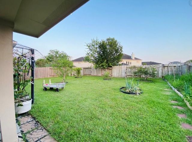 19319 Morning News Lane, Richmond, TX 77407