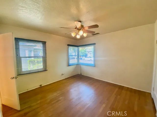 8 W 25th Street, Merced, CA 95340