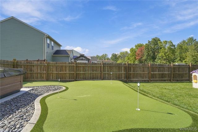 3777 Captains Way, Wheatfield, NY 14120