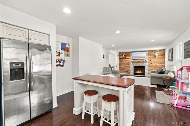 3777 Captains Way, Wheatfield, NY 14120