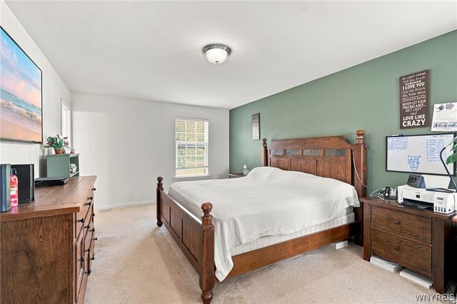 3777 Captains Way, Wheatfield, NY 14120
