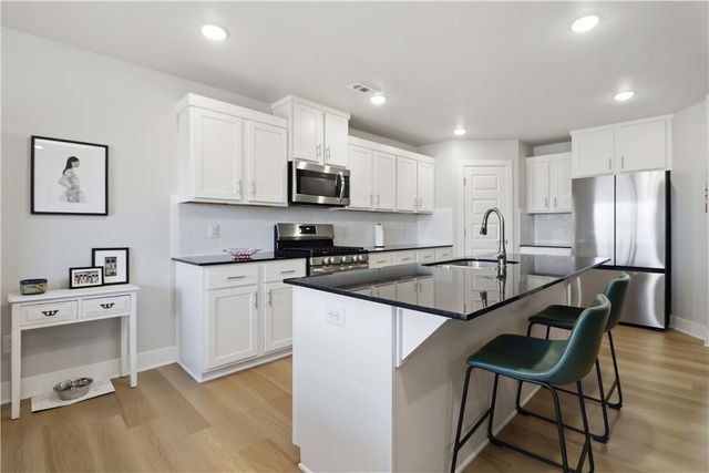 108 Phyllis Farm Road, Prairie Grove, AR 72753