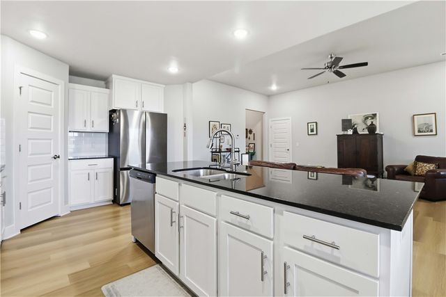 108 Phyllis Farm Road, Prairie Grove, AR 72753