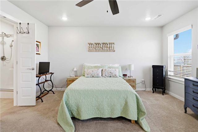 108 Phyllis Farm Road, Prairie Grove, AR 72753