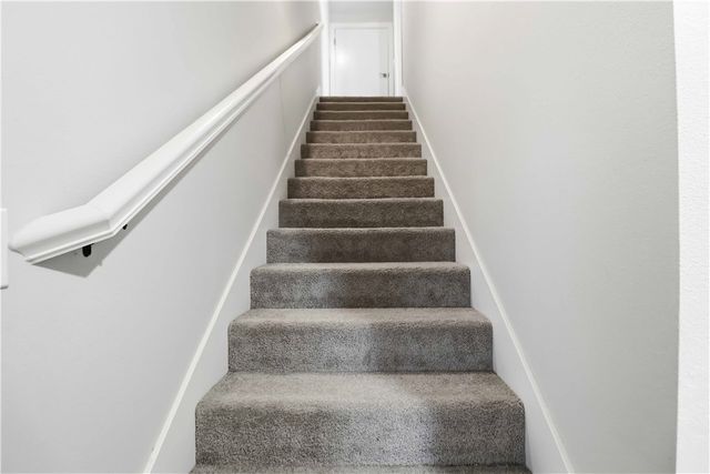 108 Phyllis Farm Road, Prairie Grove, AR 72753