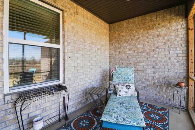 108 Phyllis Farm Road, Prairie Grove, AR 72753