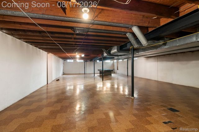 32547 Chesterbrook Street, Farmington Hills, MI 48334