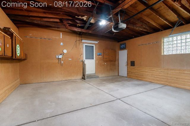 32547 Chesterbrook Street, Farmington Hills, MI 48334