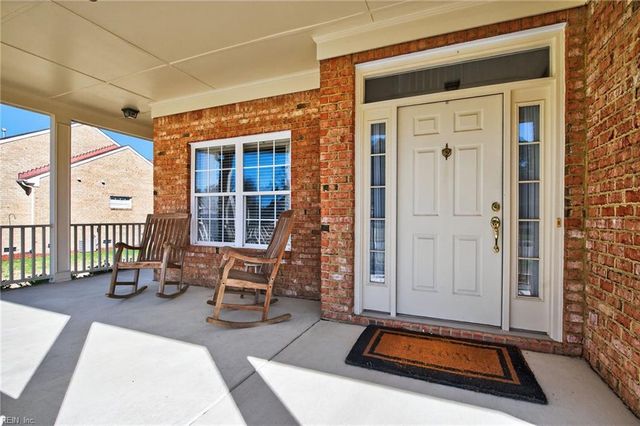 3326 Nansemond River DR, Suffolk, VA 23435