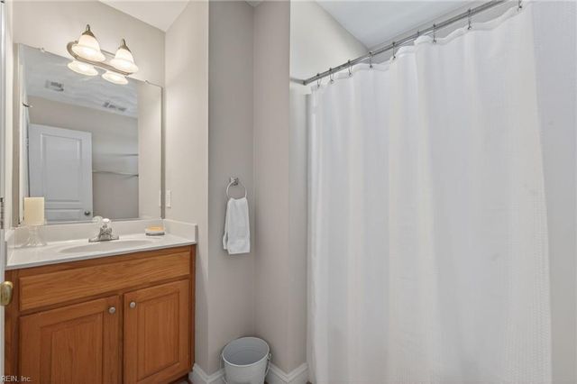 3326 Nansemond River DR, Suffolk, VA 23435