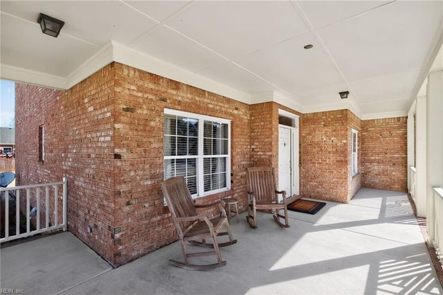 3326 Nansemond River DR, Suffolk, VA 23435