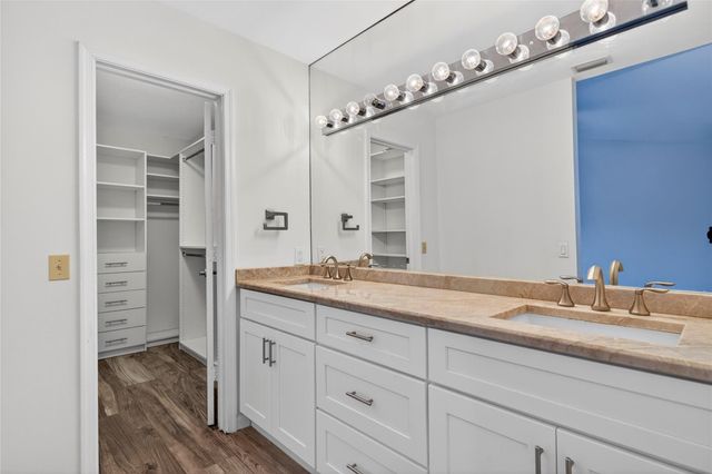 23203 L Ermitage Circle, Boca Raton, FL 33433