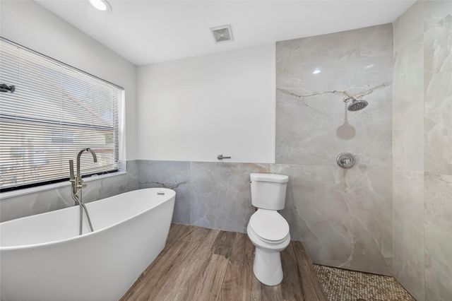 23203 L Ermitage Circle, Boca Raton, FL 33433