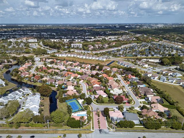 23203 L Ermitage Circle, Boca Raton, FL 33433