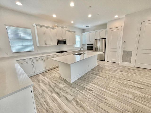 5412 Watts Terrace, Palm Beach Gardens, FL 33418
