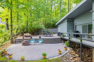 1178 Johnston Dr, Watchung Boro, NJ 07069