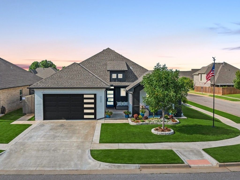 6301 NW 159th Street, Edmond, OK 73013