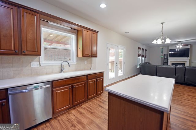 6015 Thrasher Court, Cumming, GA 30028