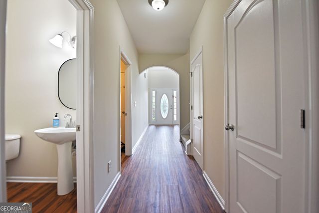 6015 Thrasher Court, Cumming, GA 30028