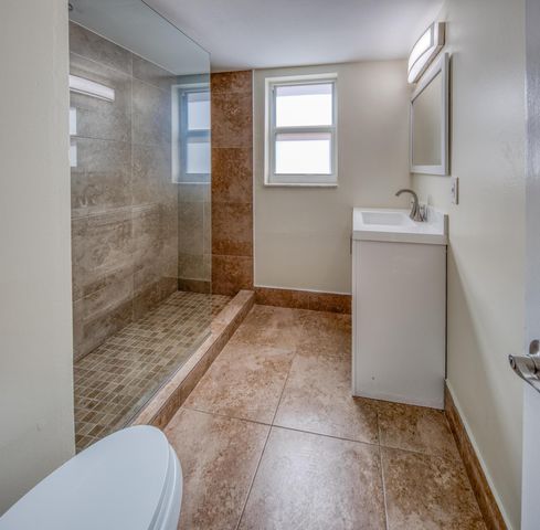 330 N J Street 3, Lake Worth Beach, FL 33460